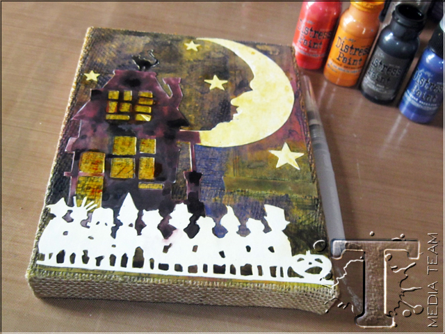 Trick or Treat Burlap Panel by Mou Saha | www.timholtz.com